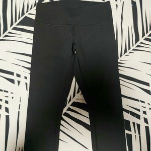 Lululemon capris
